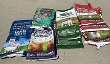 Lot Of 8 Empty Woven Plastic Feed bags Crafts Totes Gift Bags Goat Chicken
