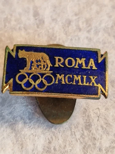 1  Rare Olympic ROMA 1960 MCMLX ITALIA  pin badge (2)