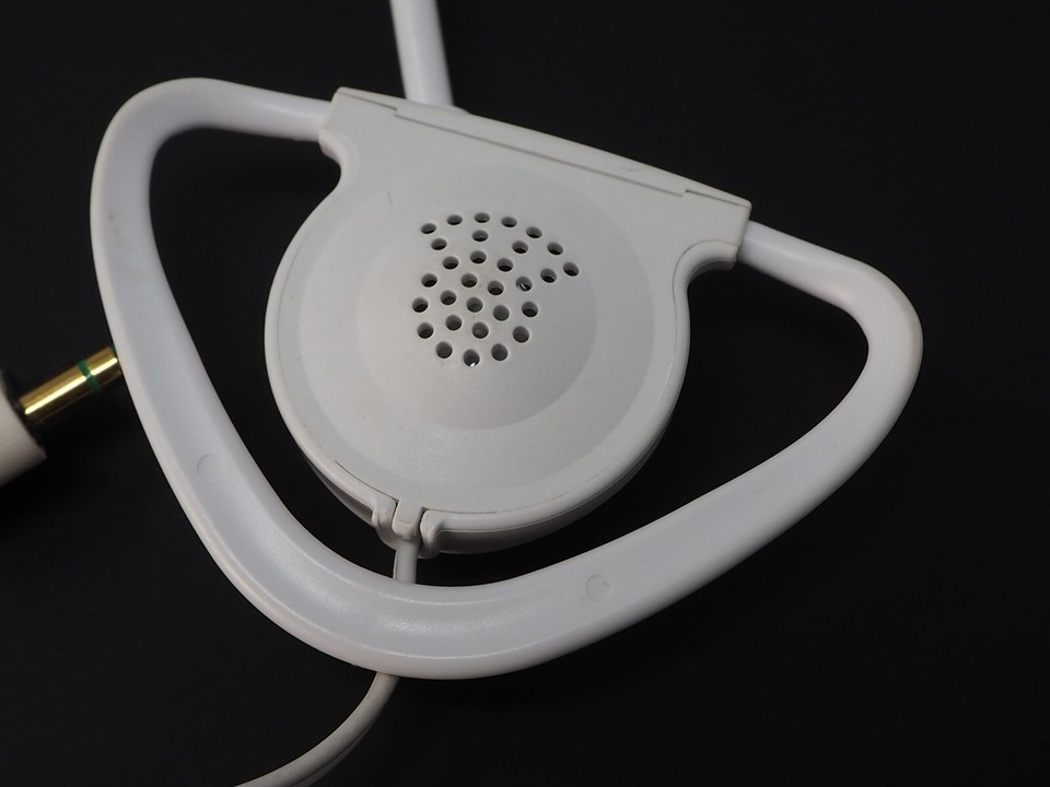 Nintendo DS Official White EarHook Nintendo Headset With BuiltIn