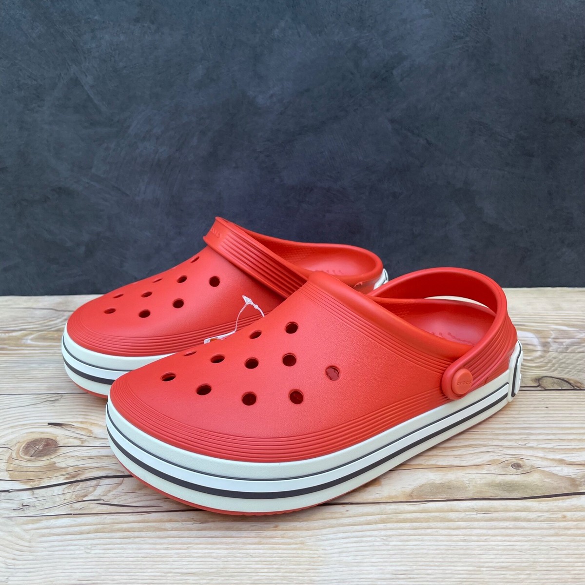 Crocs OFF COURT LOGO CLOG Tomato color,New Amazon.com | Crocs Off Court Logo Clog, Tomato, 14 | Mules  main image 2