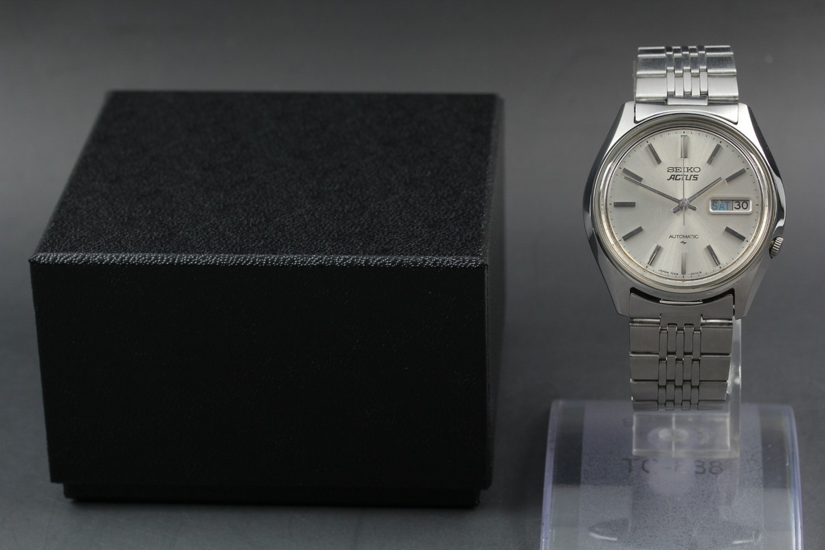Vintage 1980 Seiko Actus 7009-8150 Day/Date 17J Automatic Mens