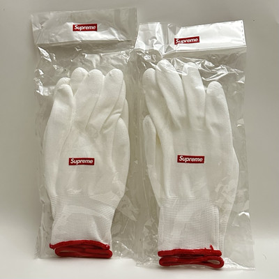 Supreme Box Logo Rubberized Work Gloves FW20 One Size, NIB 
