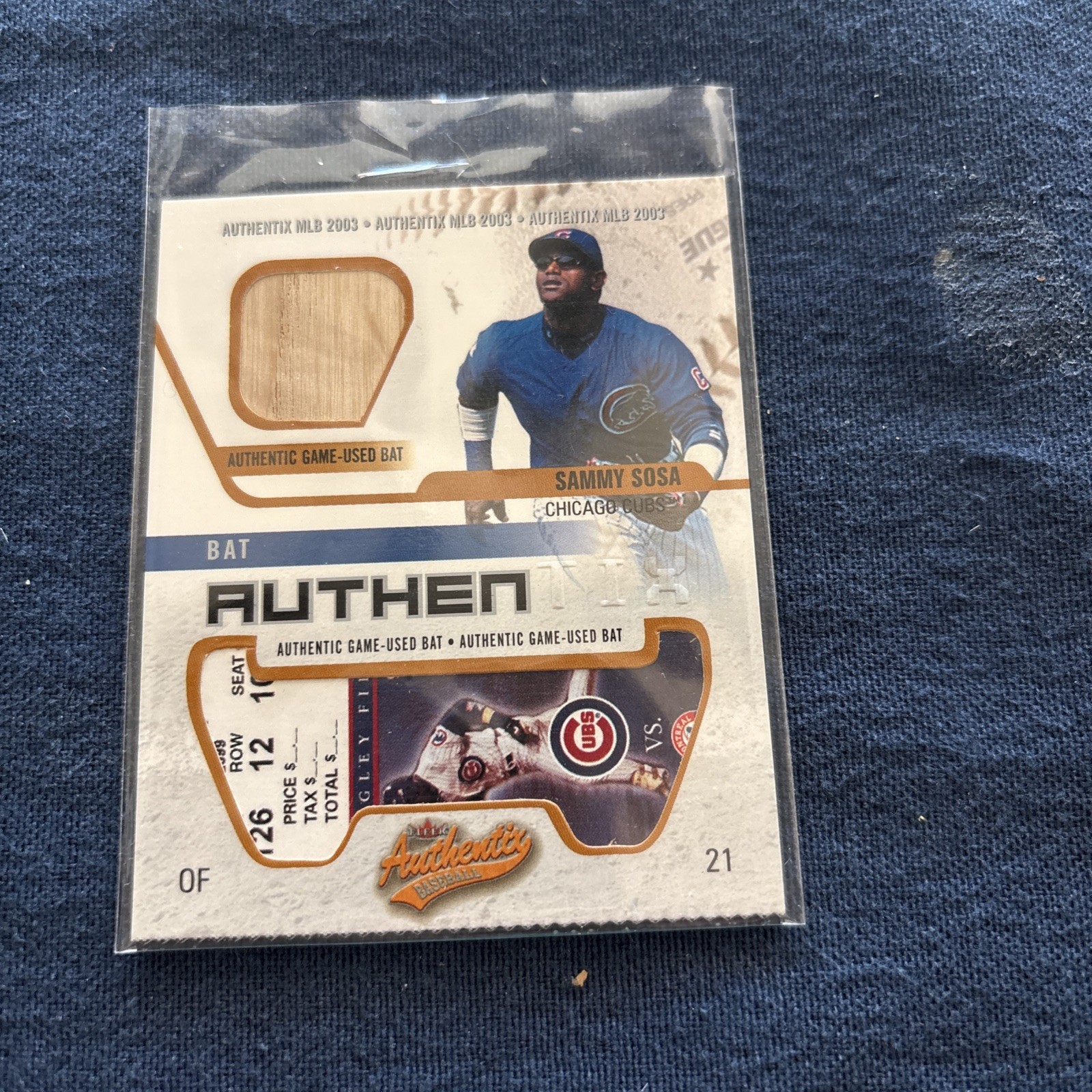 Sammy Sosa, Authentic Game Used Bat Card