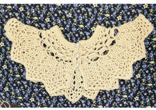 Handmade Crochet Collar Necklace Soft Cream Color Pearl Button Women's Accessory