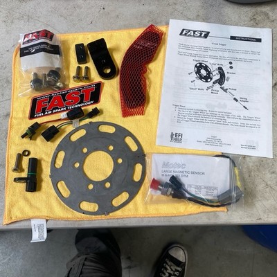 Small block Chevy  Crank Trigger Kit Fast 301270