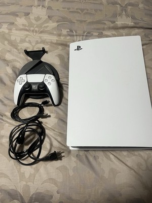 Sony PlayStation 5 Launch Edition Disc 825GB CFI-1015A Console