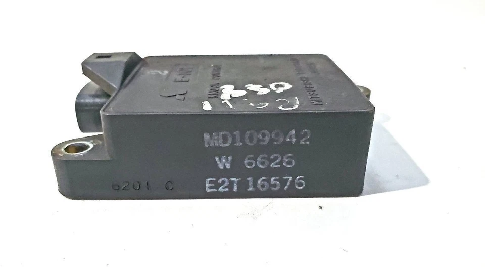 1984 1987 Starion Conquest Chrysler OEM Ignition Spark Computer md109942 - Image 3 of 4