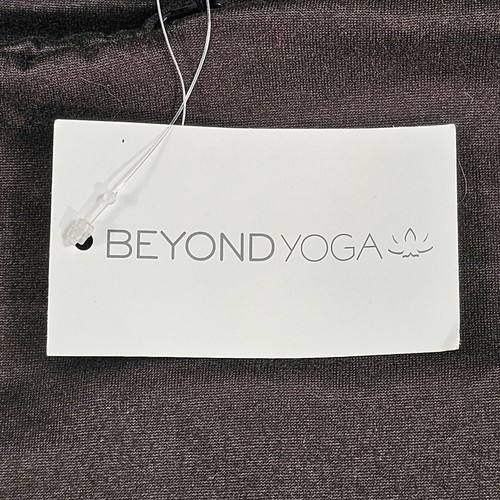Neu mit Etikett Beyond Yoga Infinity-Schal mit versteckter Tasche schwarz FabFitFun warm - Bild 2 von 7