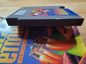 NES Solar Jetman: Hunt for the Golden Warpship Box + Cartucho + Manual *Sin probar* 