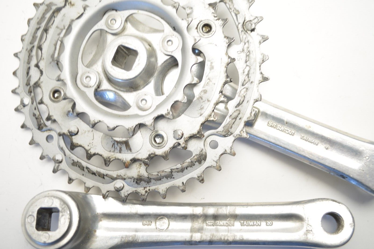 SR SUNTOUR BICYCLE 175 MM 42/32/22 TOOTH RIVETED JIS CRANKSET 9/16
