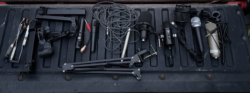 Podcast & Recording Equipment Lot – Microphones, Boom Arms, LED Light & Access.