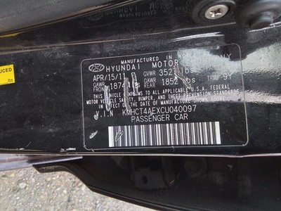 (LOCAL PICKUP ONLY) Driver Front Door Electric Windows Without Solar Clear Fits 