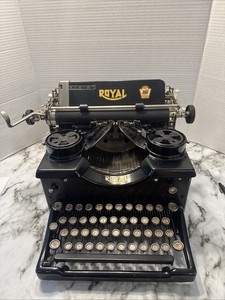 Royal 10 Typewriter | eBay