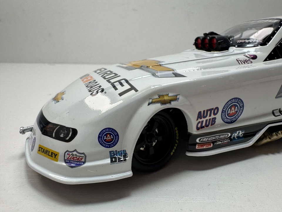 Action Lionel John Force Chevrolet Traxxas 2015 Chevy Camaro NHRA Funny Car /925 - Image 4 of 4