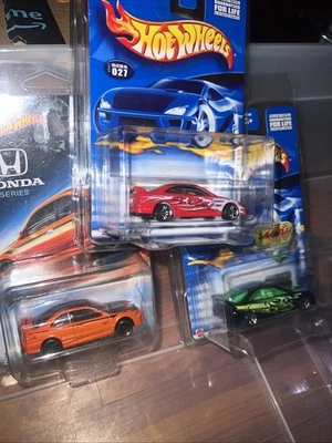 Hot Wheels 2001 First Editions Honda Civic SI Red/ Green/black Civic / Orange So - Image 1 of 4