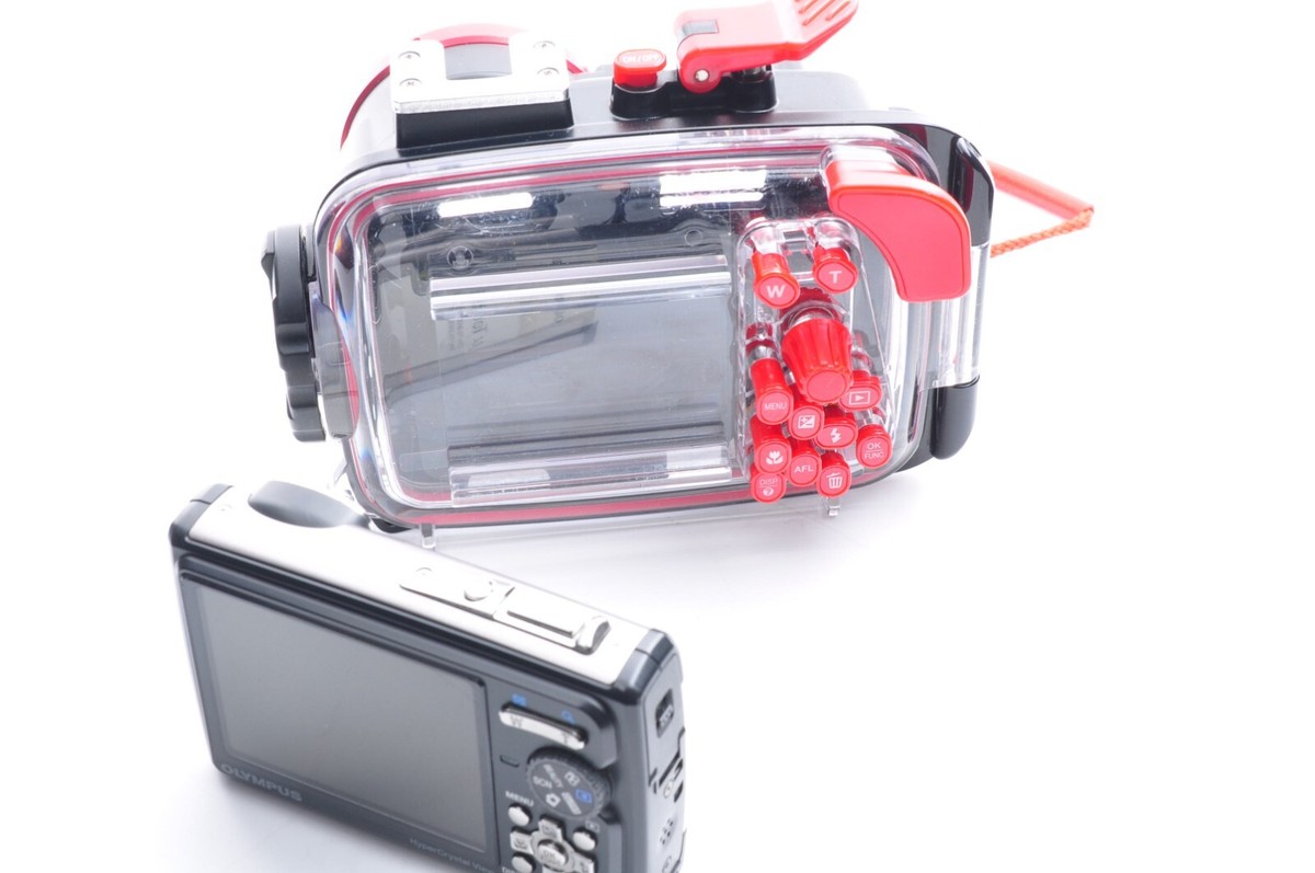 Olympus μ Tough 6000 White Digital Camera PT-047 Underwater Case