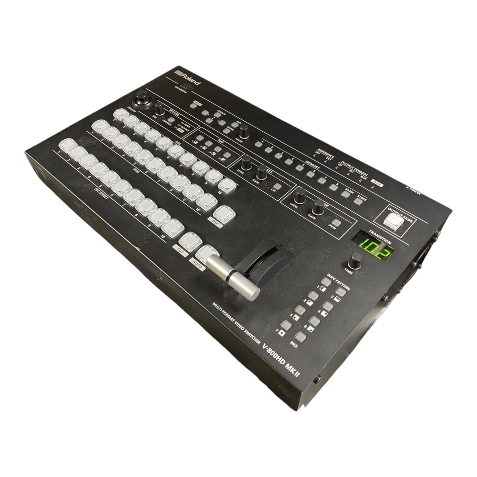 🎥 Roland V-800HD MKII Multi-Format Video Switcher - Tested - Working - Image 3 of 4