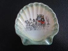 Old Castle Shell Ashtray Trinket Dish 3" Collectible #559