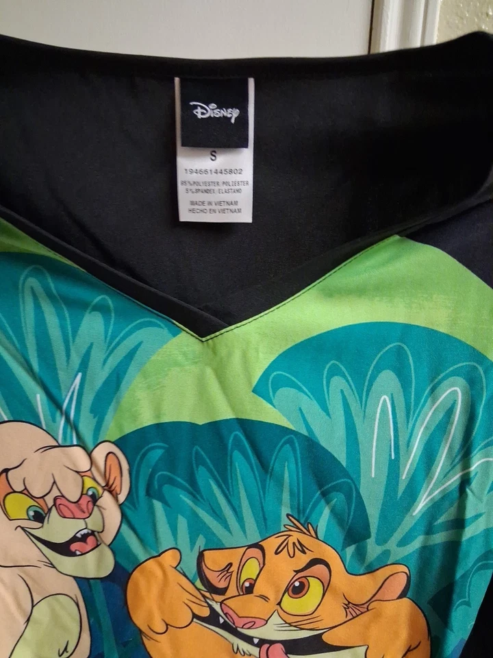 Lion King Cherokee Scrubs Tooniforms Disney Simba Nala V Neck Top NEW SMALL P12 - Image 3 of 4