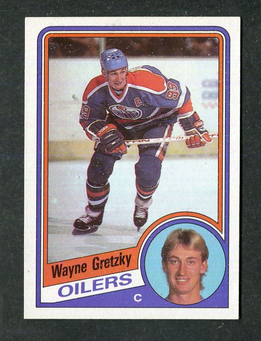 Wayne Gretzky Edmonton Oilers Team Captain NHL Hockey Card 1984-85 Topps #51