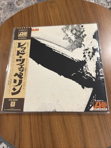 LED ZEPPELIN S/T ATLANTIC P8041A Japan VINYL LP - Vinyl - EX. Sleeve VG+