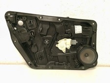 Mercedes-Benz A W176 2013 Links Fensterheber elektrisch mit Motor Tür vorne Mercedes-Benz A W176 2013 Links Fensterheber elektrisch mit Motor Tür vorne