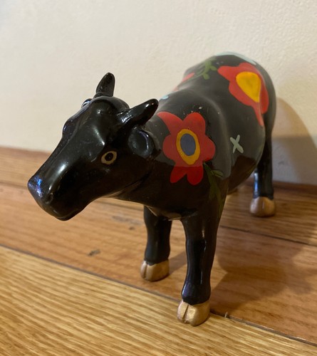 🌼Cow Hand Painted Black Cow Figurine With Beautiful Flowers K's Collection - Picture 9 of 9