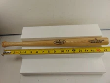 LOUISVILLE SLUGGER Museum & Factory Mini Baseball Bat 18" MLB Souvenir Toy MINT!