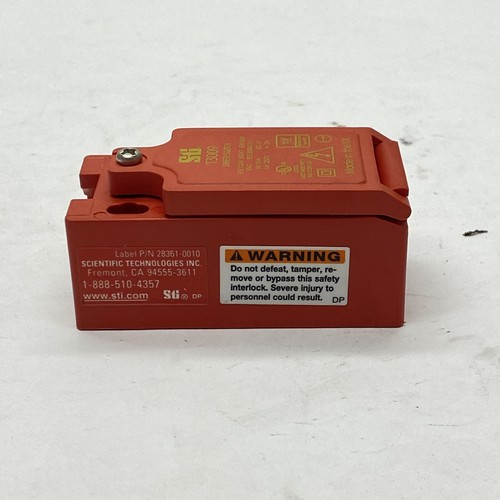 Interruptor de límite de seguridad Omron 10A 250V IP67 CCS-3 2NC 1NO M16 44513-1010 - Imagen 4 de 6