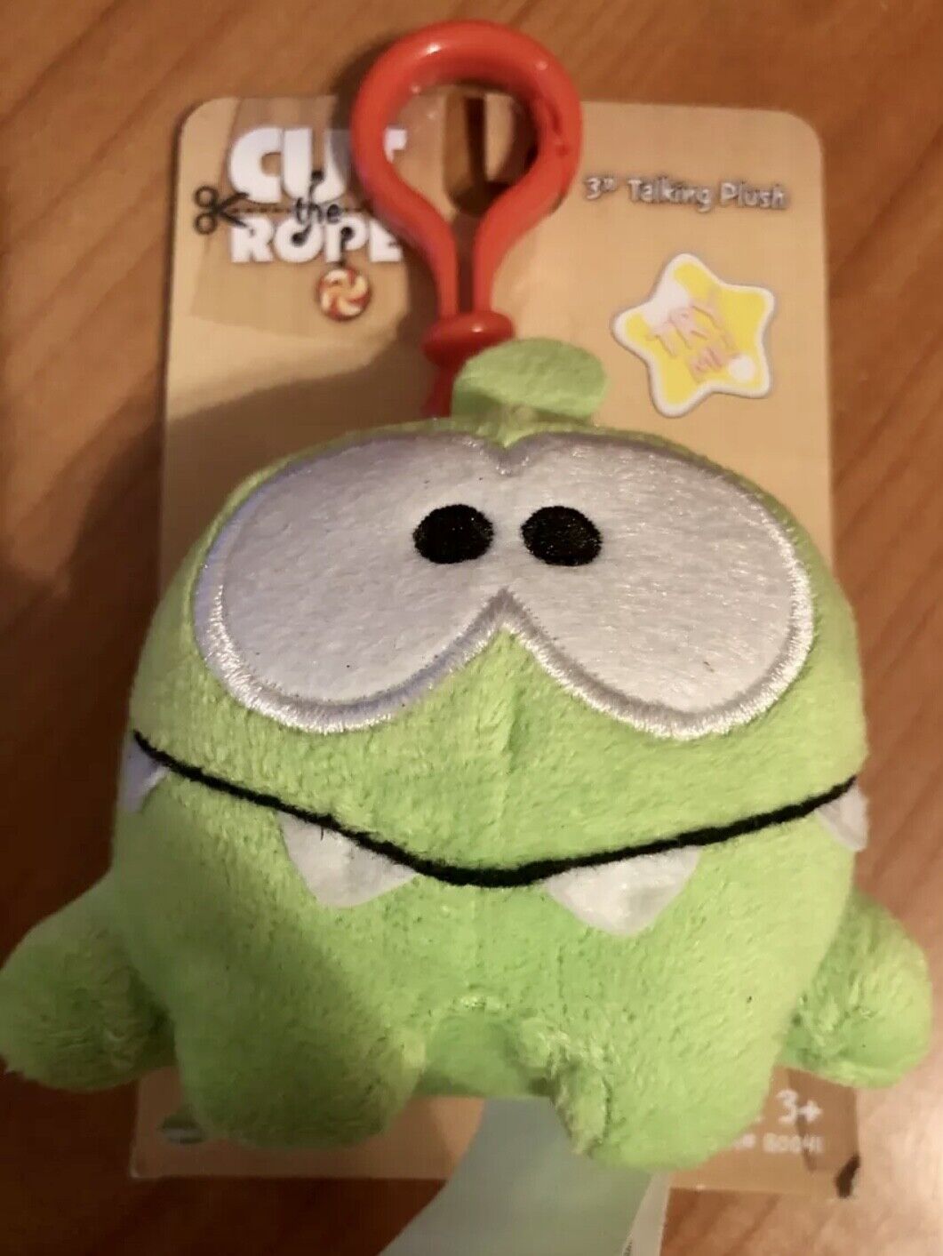 Cut the Rope 3-Inch Talking Plush w/ Backpack Clip Half Case