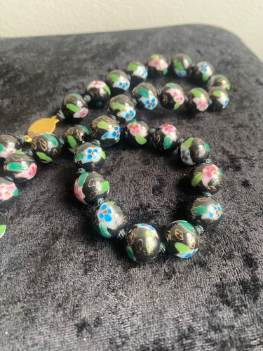 VINTAGE 1960s CHINESE ENAMEL CLOISONNE BEAD NECKLACE - Picture 2 of 5