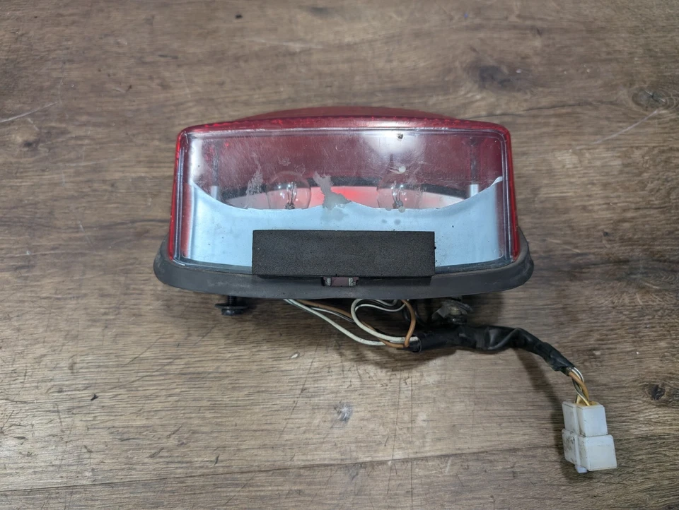 Suzuki GS 500 GS500 2007 OEM combinación trasera conjunto de luces traseras - 35710-01D30 Foto 4 de 4