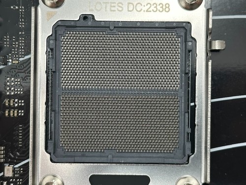 ASUS Prime B650-PLUS AMD DDR5 ATX Motherboard READ/FOR PARTS - Picture 9 of 10