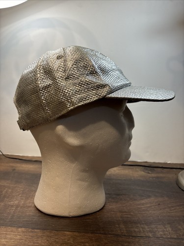 Women’s Silver Metallic Adjustable Baseball Cap With Flat Bill New No Tags Straw - Imagen 3 de 6