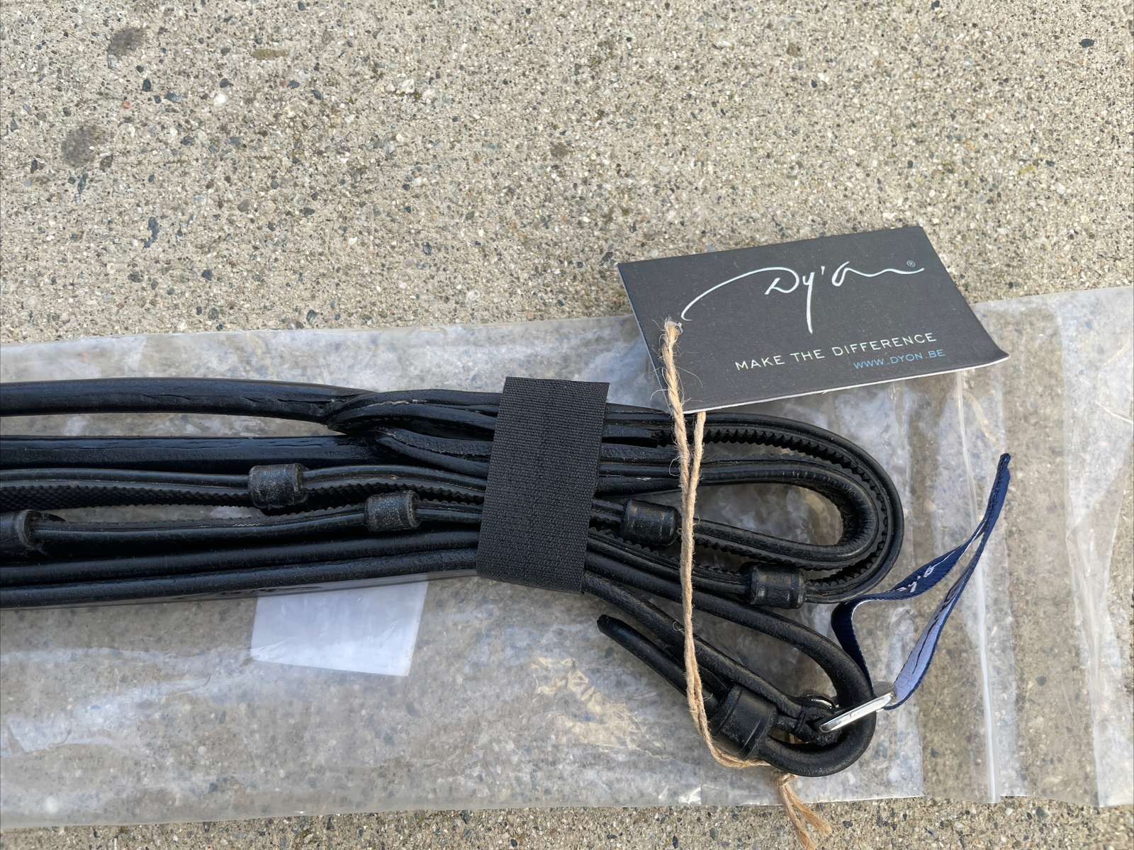 Dy'on Renes Hunter 5/8 Dressage Collection Reins RB259BLF - Black - Full