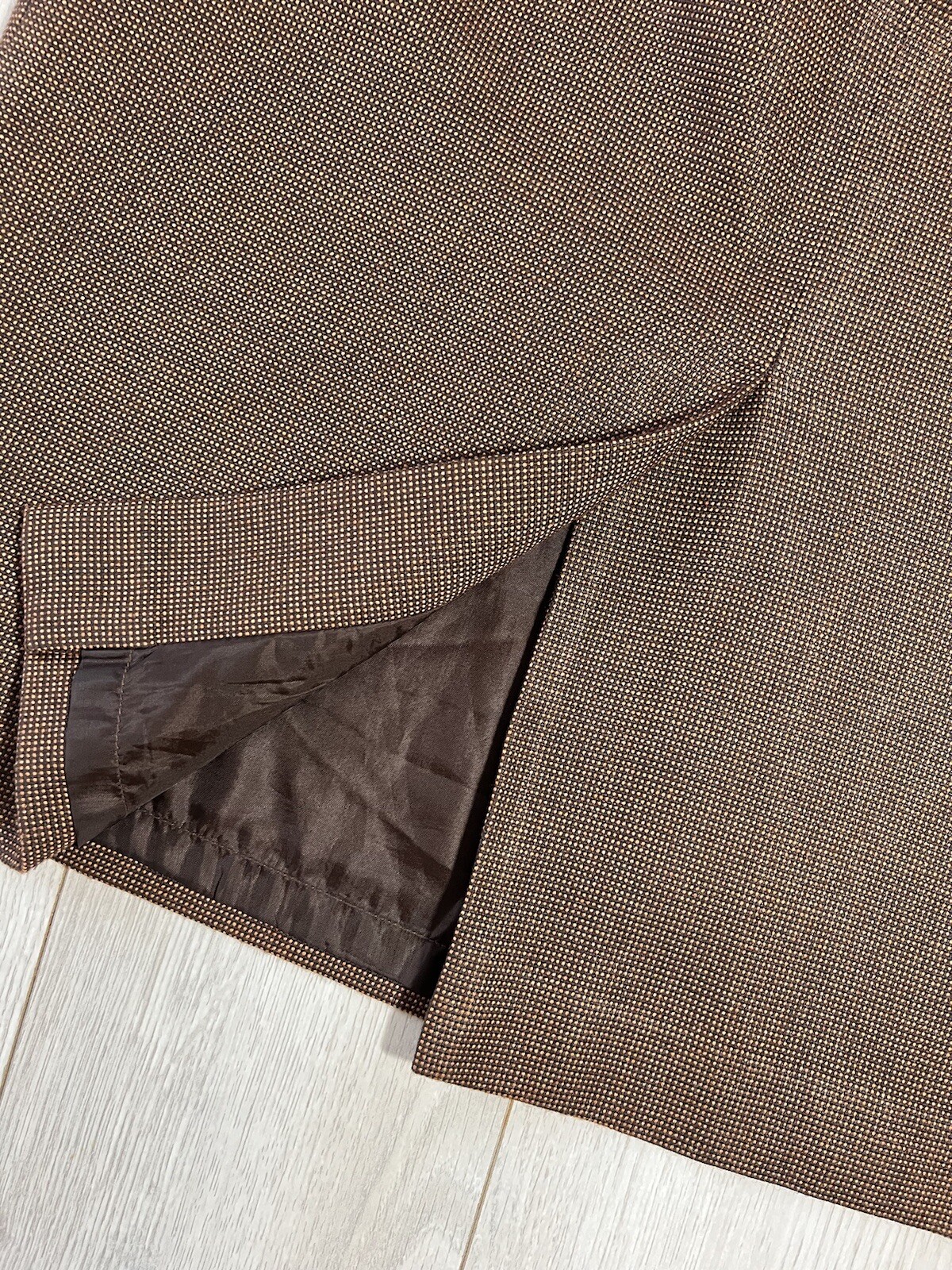 Le Suit Brown Three Button Pocket Jacket & Skirt Suit Set Sz 8