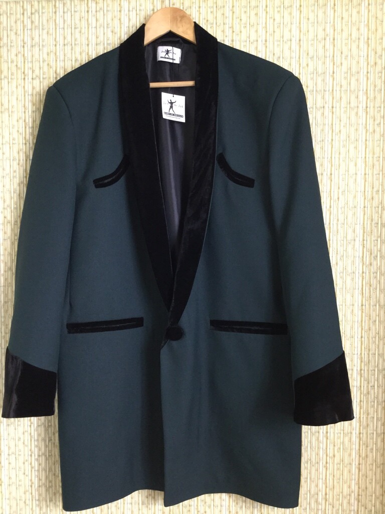TEDDY BOY DRAPE JACKET ,NAVY BLUE /BLACK VELVET TRIM 1950s TEDDY BOY DRAPE JACKET ,NAVY BLUE /BLACK VELVET TRIM 1950s
