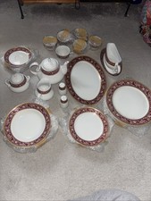 Waterside Fine China Dinner Set
