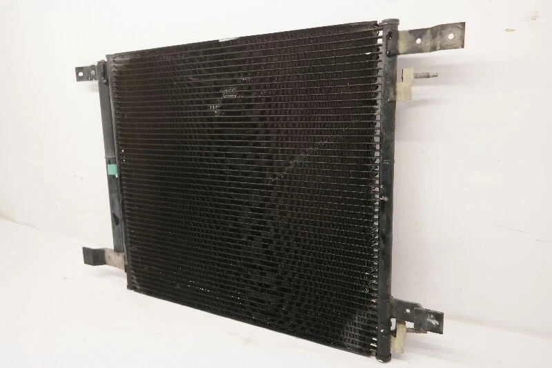 2010 Cadillac SRX AC конденсатор через 6/6/10 - Изображение 3 из 4