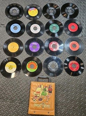 VINTAGE 1958 STANDARD PRODUCTS DANCING INDIANS DISC TOTE & 16 45 RPM RECORDS SET