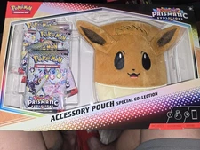 Prismatic Evolutions Eevee Accessory Pouch & Poster Collection