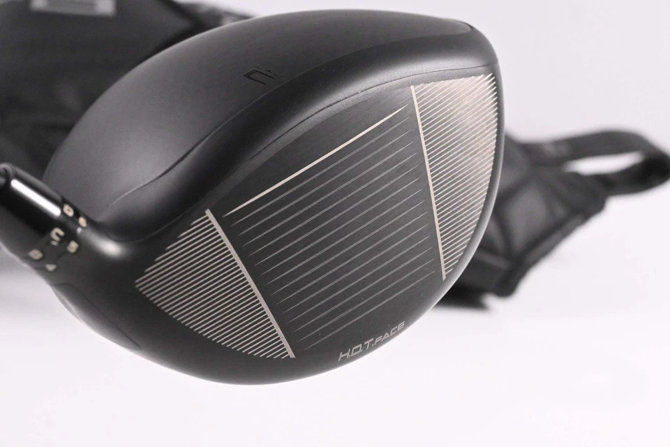 Left Hand Cobra DS-Adapt LS Driver / 9 Degree / X-Flex HZRDUS Black 60 Shaft - Image 4 of 4
