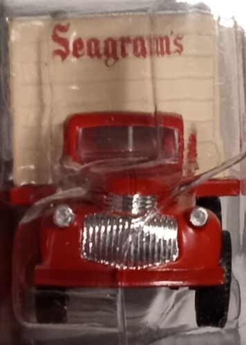 CMW Mini Metals #30362 1941-1946 Chevrolet Delivery Truck Seagram's Seven Crown - Picture 2 of 3