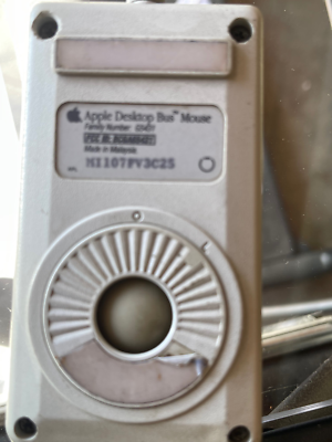 Apple Macintosh IIsi Computer Complete 12