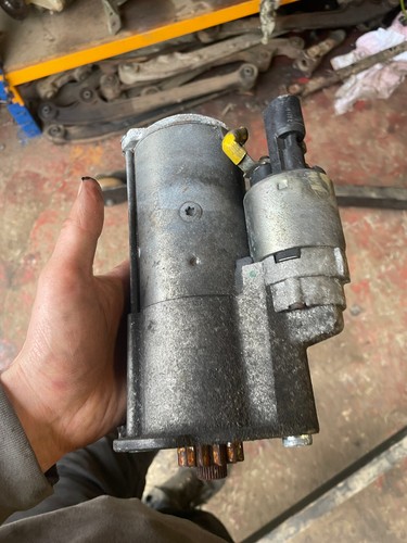 VOLKSWAGEN CRAFTER Flatbed MK1 2F Starter Motor 2H0911023F 2.0 TDI 80kw 2013 - Picture 2 of 3