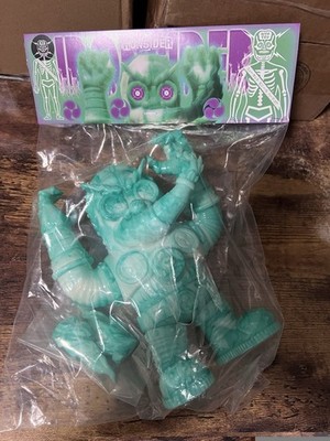 MVH Mutant vinyl hardcore Ironsider Limited Edition NYC Exclusive Figure