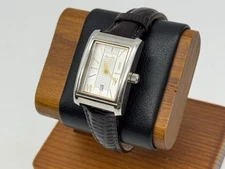 Ladies Kenneth Cole New York KC2684 Tank Style Calendar Quartz Watch New Battery