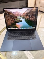 Apple MacBook Air M3 2024 15" inch 8GB RAM 512GB SSD Midnight - GREAT Condition