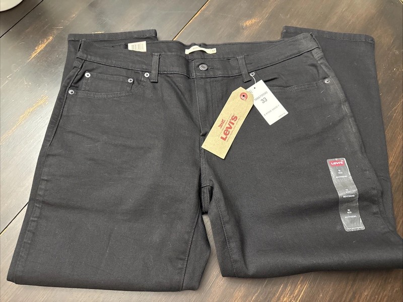 Levi’s Sz 16 (33) Boyfriend Cropped BLACK Jeans NWT