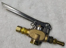 Spraying Systems AA 36-3/8 36 3/8" NPT Valve Spray Gun Brass HD Locking Lever On